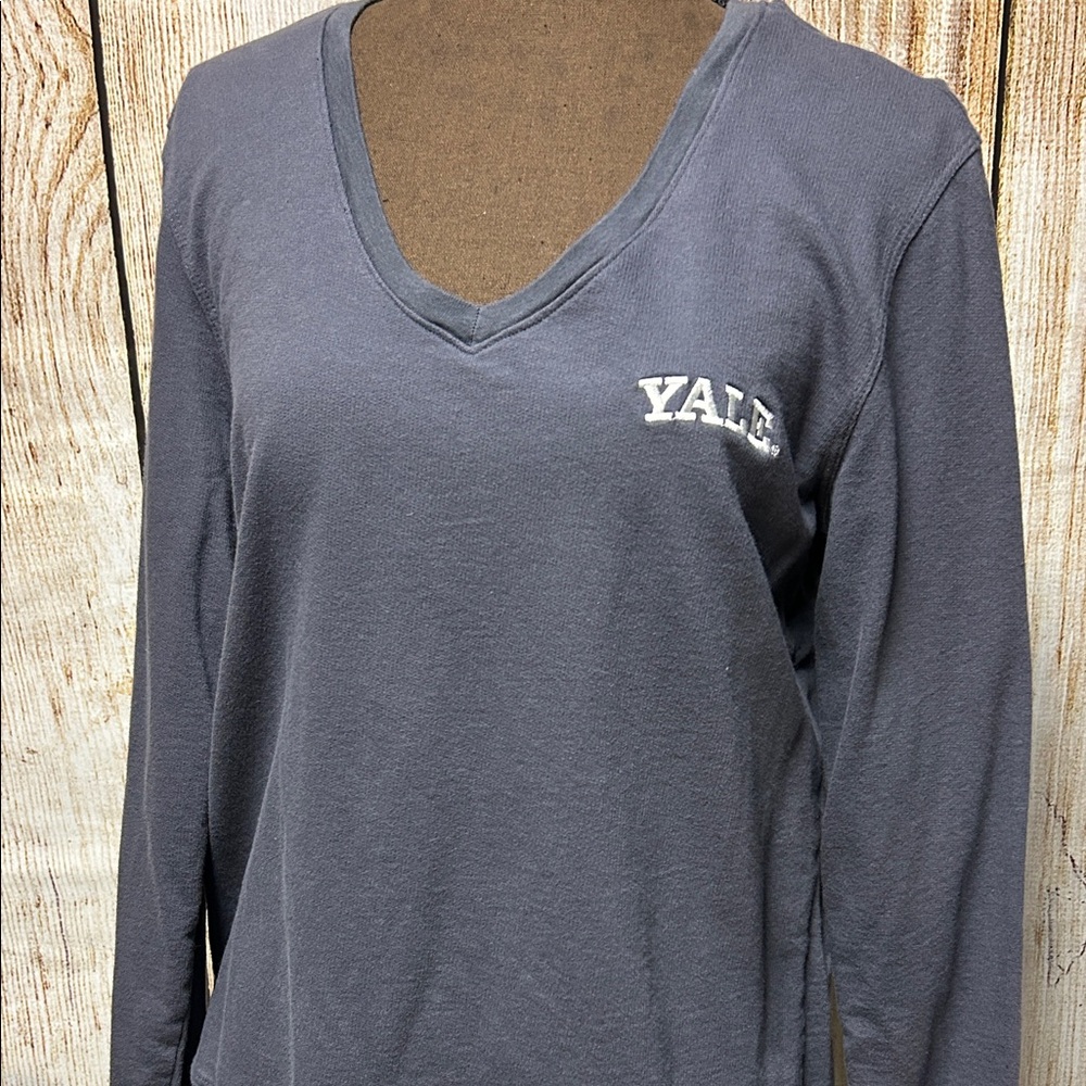 Yale lightweight sweatshirt